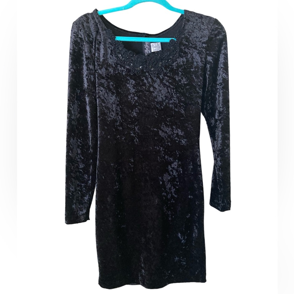 All That Jazz Dark Black Crushed Velvet Long Sleeve Dress Size M‎